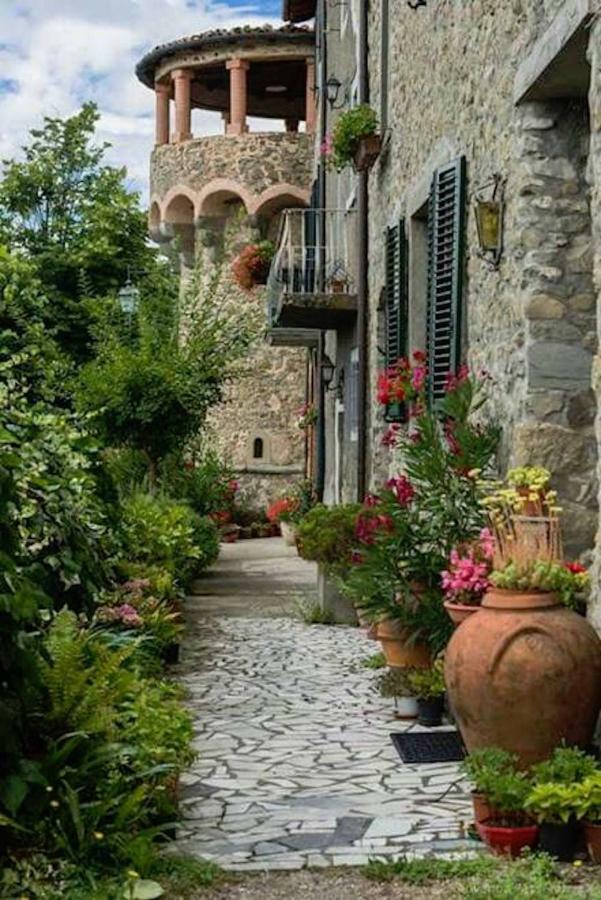 Monnalisa Apartment Castiglione di Garfagnana Exterior foto